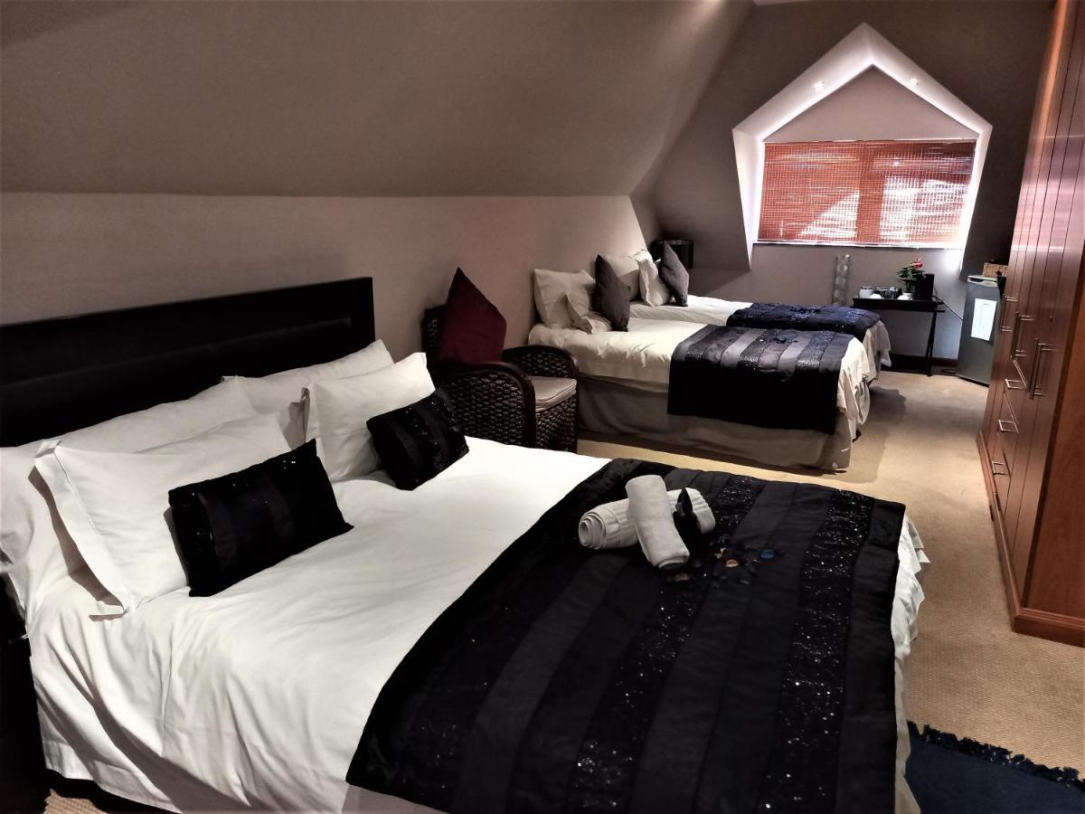 Mandalay Beach Guest House Bloubergstrand Kültér fotó